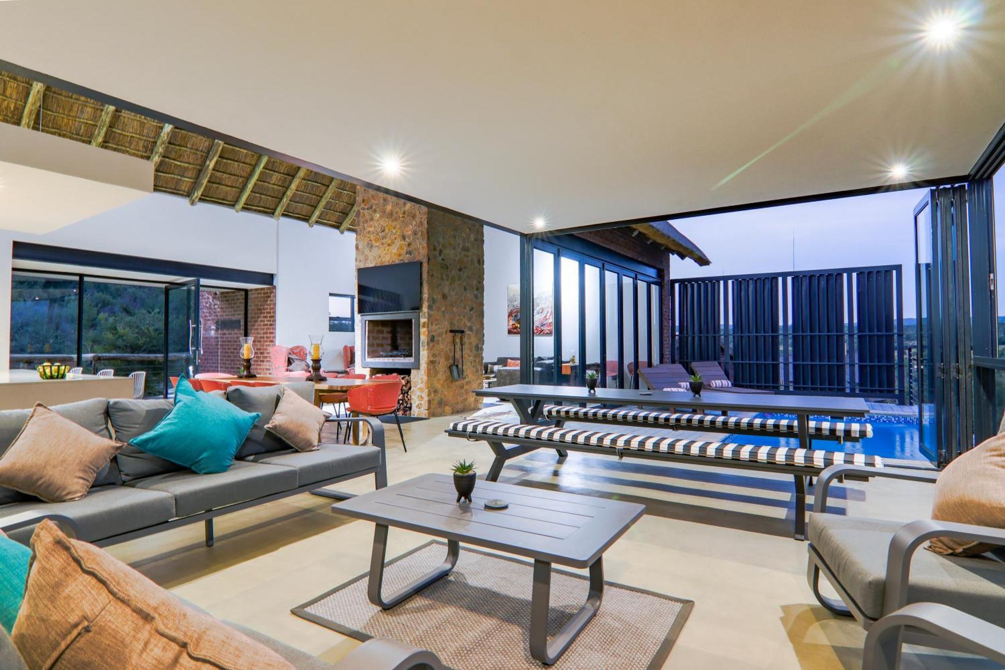Cliffhanger Lodge Mabula Game Reserve Exterior photo