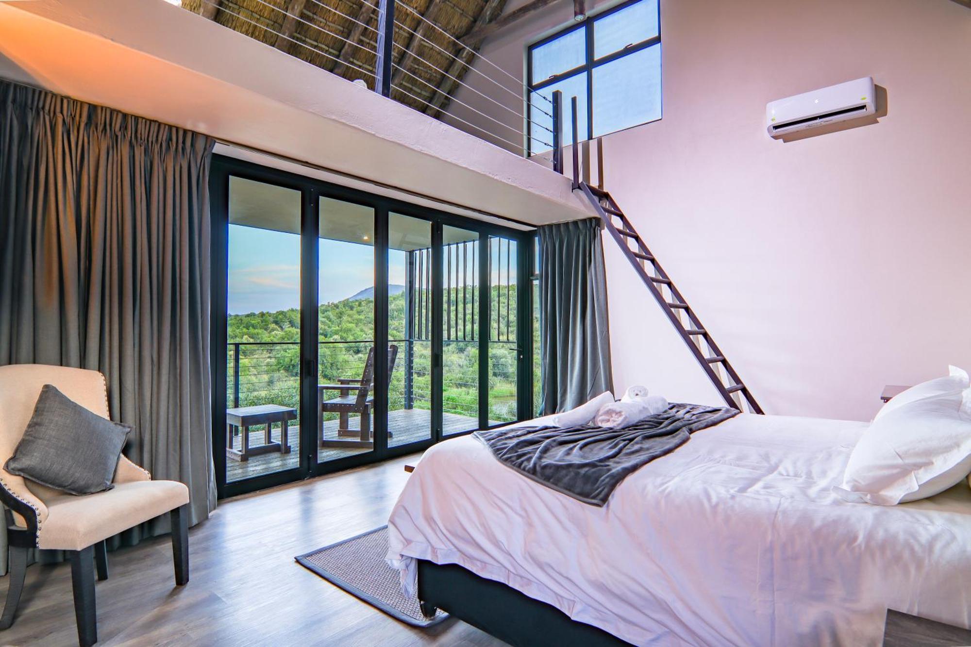 Cliffhanger Lodge Mabula Game Reserve Exterior photo