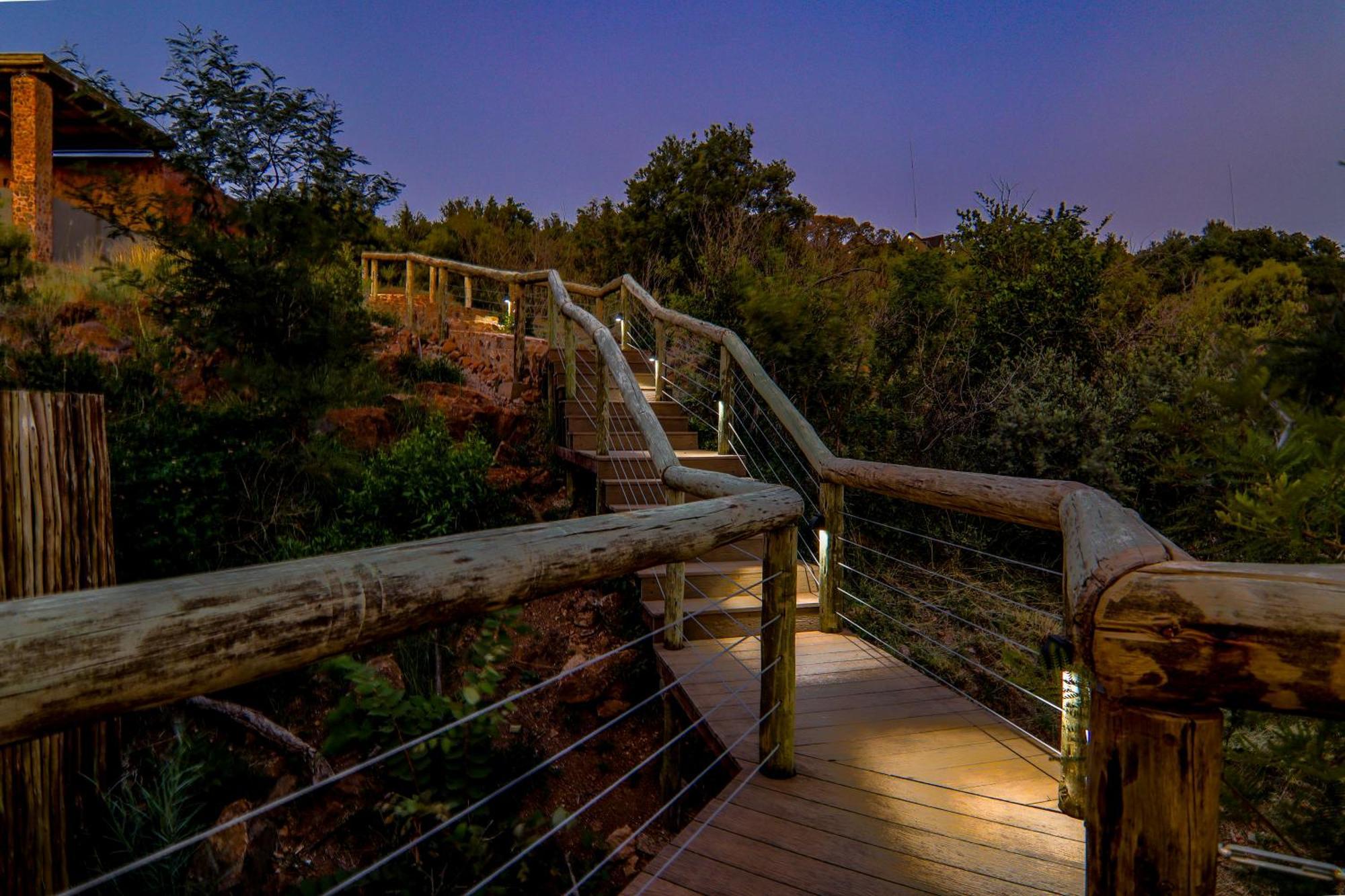 Cliffhanger Lodge Mabula Game Reserve Exterior photo